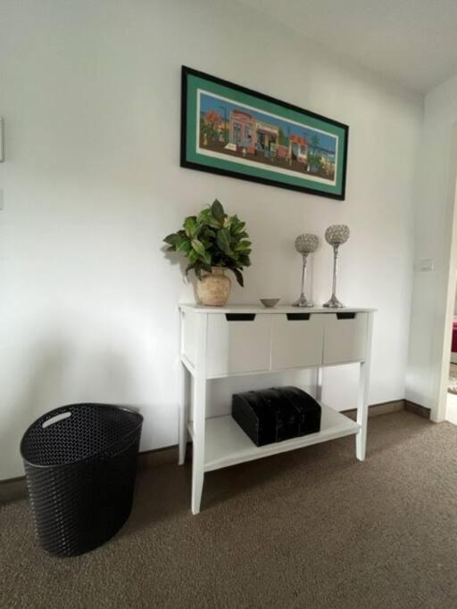 Appartement Zentrale Im Gruenen! Berlin